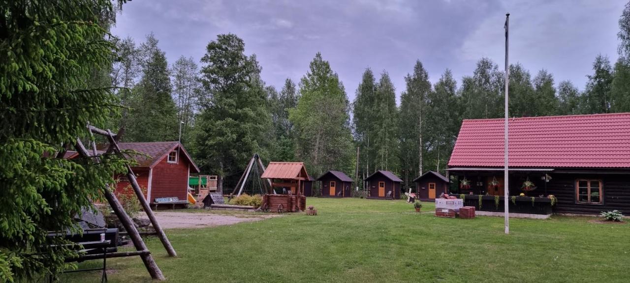 Atsikivi Puhketalu Hotel Häädemeeste Exterior foto