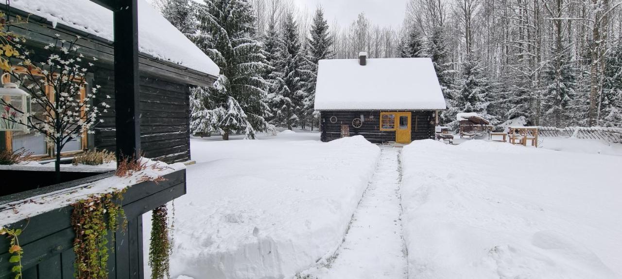 Atsikivi Puhketalu Hotel Häädemeeste Exterior foto