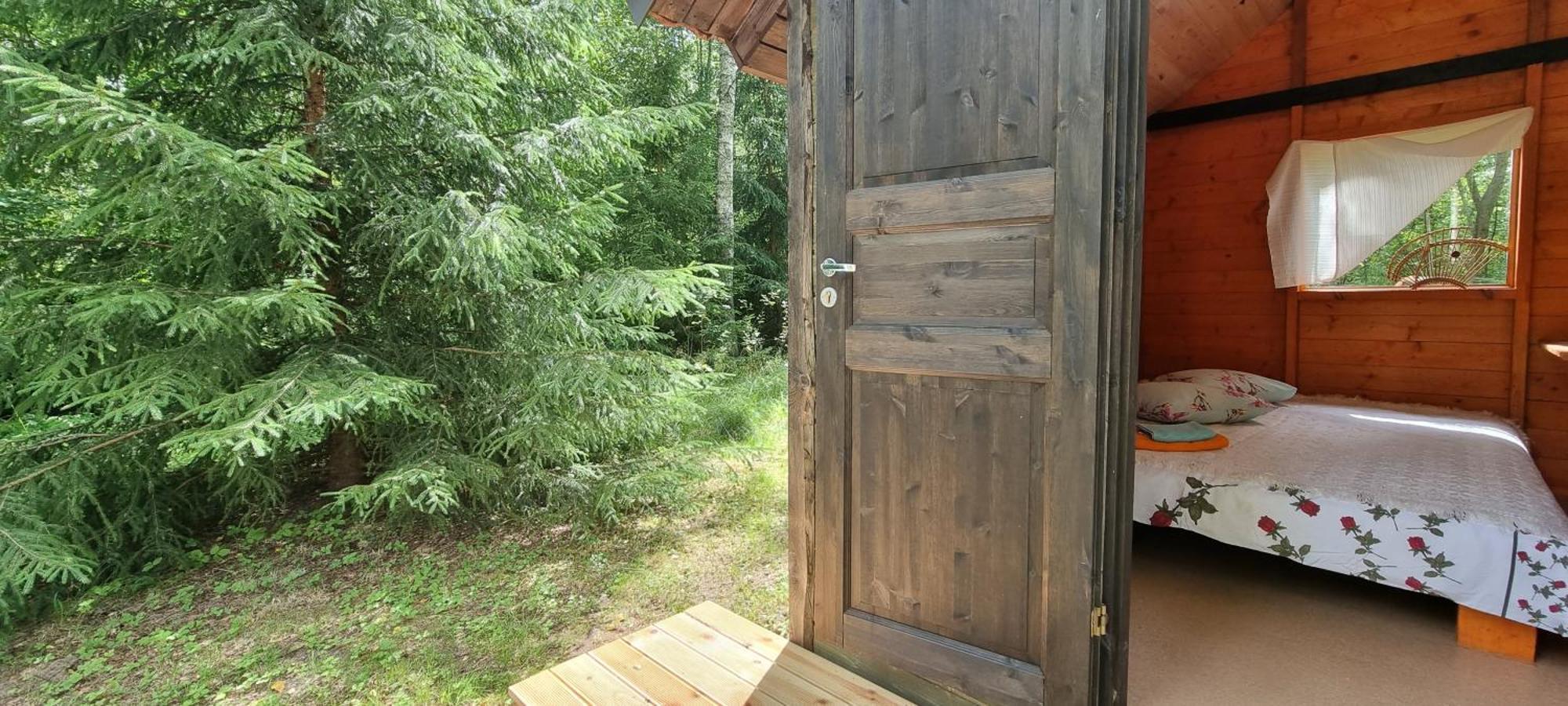 Atsikivi Puhketalu Hotel Häädemeeste Cameră foto